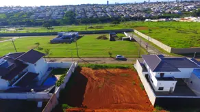 Terreno Condomínio Loteamento Villa das Artes, Araxá - MG — foto 1