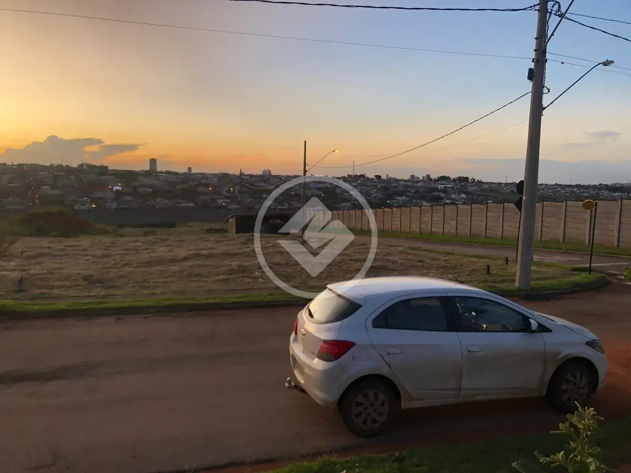 Imagem 2 - Terreno em Loteamento Villa das Artes, Araxá - MG