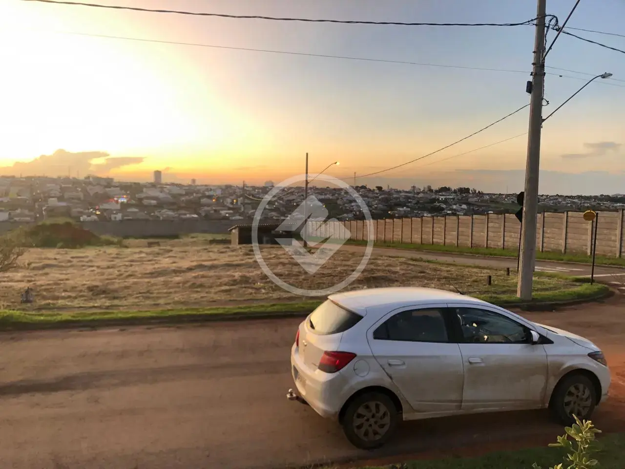 Imagem 1 - Terreno em Loteamento Villa das Artes, Araxá - MG