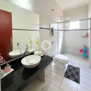 Imagem 4 - Casa em Residencial Camuá, Araxá - MG