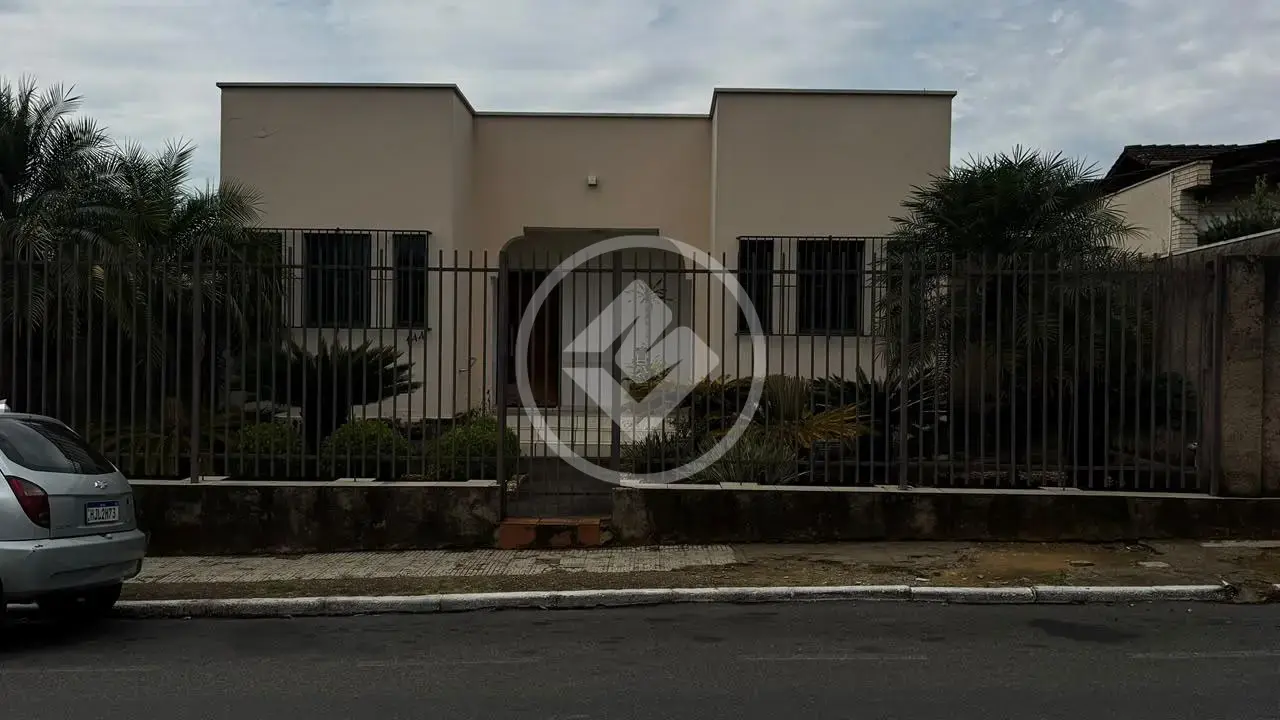 Imagem 1 - Casa em Vila São Pedro, Araxá - MG