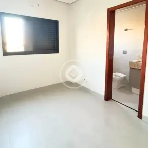 Imagem 2 - Apartamento em Guilhermina Vieira Chaer, Araxá - MG