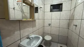 Imagem 3 - Casa em Guilhermina Vieira Chaer, Araxá - MG
