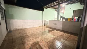 Imagem 2 - Casa em Guilhermina Vieira Chaer, Araxá - MG