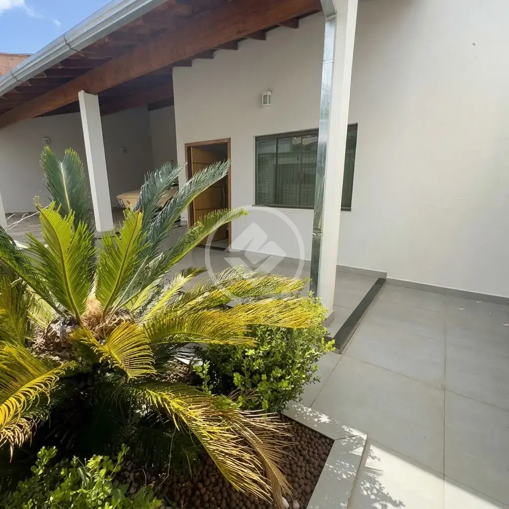 Imagem 1 - Casa em Jardim das Primaveras, Araxá - MG