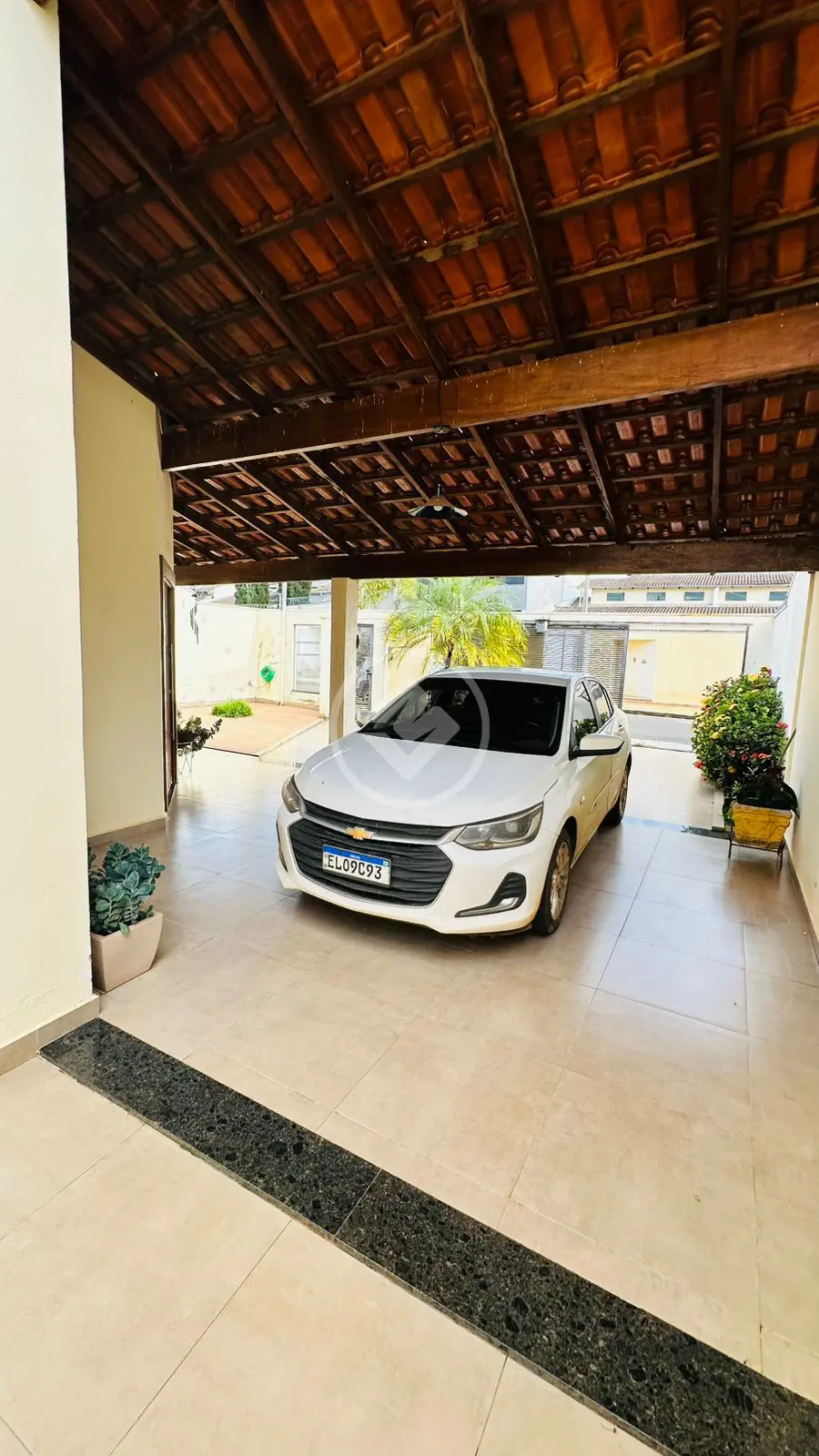 Imagem 4 - Casa em Guilhermina Vieira Chaer, Araxá - MG