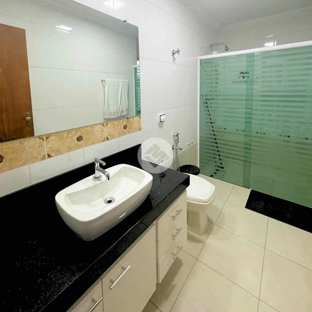 Image 18 - Casa em Guilhermina Vieira Chaer, Araxá - MG