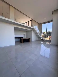 Imagem 3 - Casa Condomínio em CONDOMÍNIO PORTAL DO SOL GOLFE GREEN, Goiânia - GO