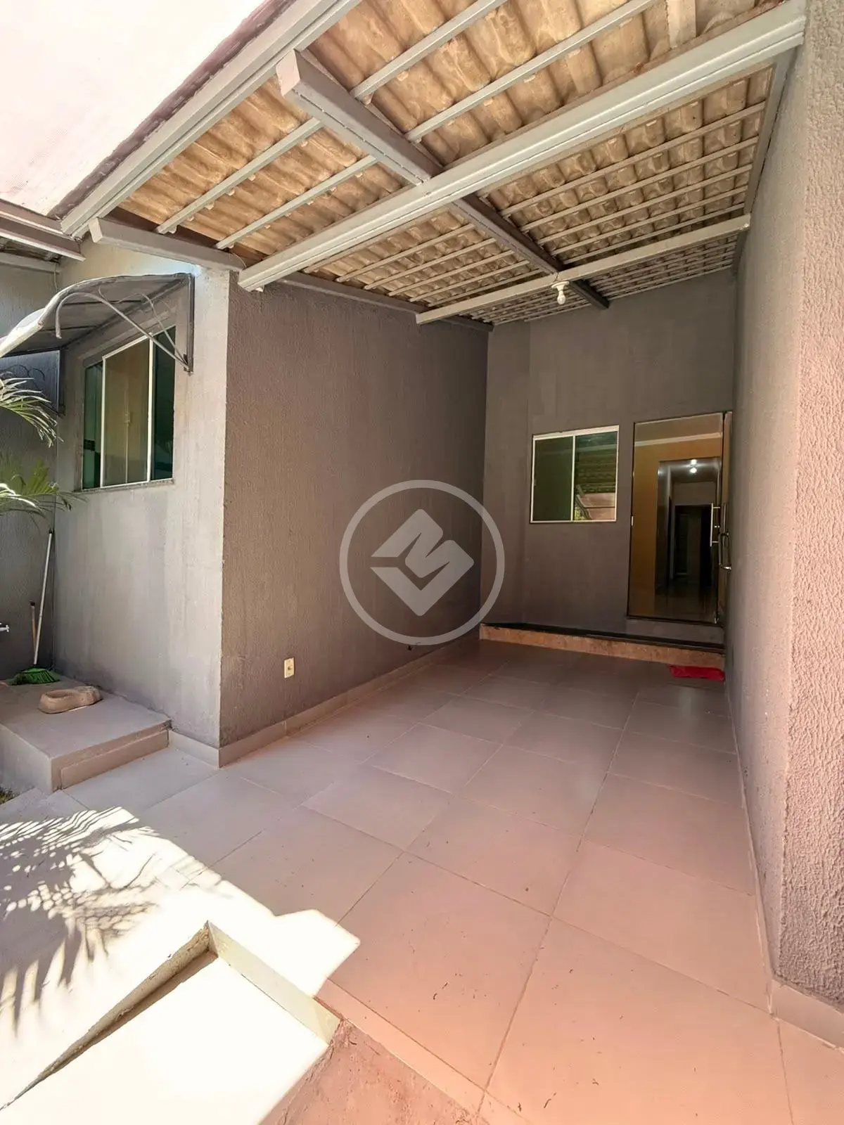 Image 2 - Casa em JARDIM ITAIPU, Goiânia - GO