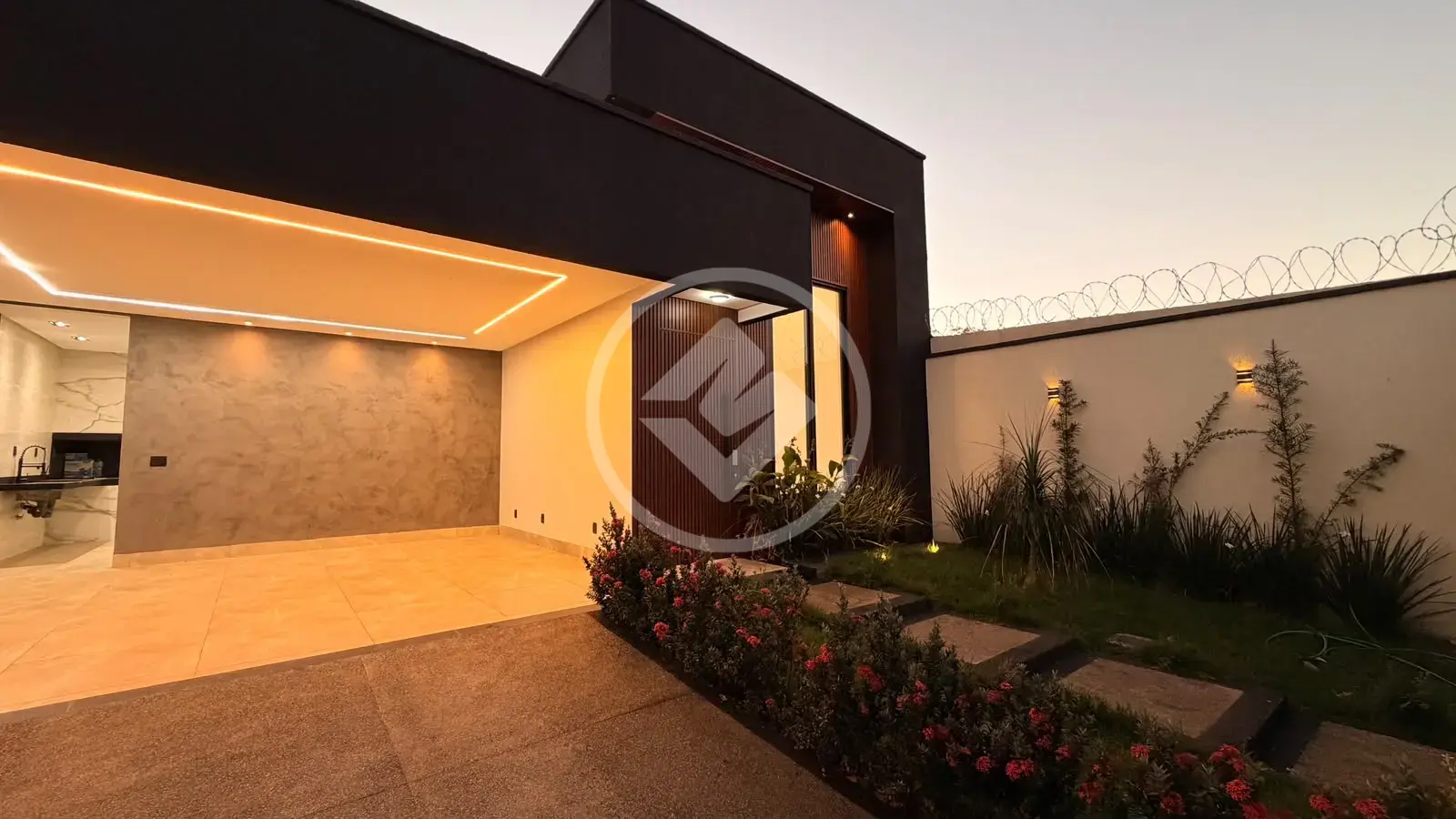 Image 2 - Casa em Residencial Vereda dos Buritis, Goiânia - GO