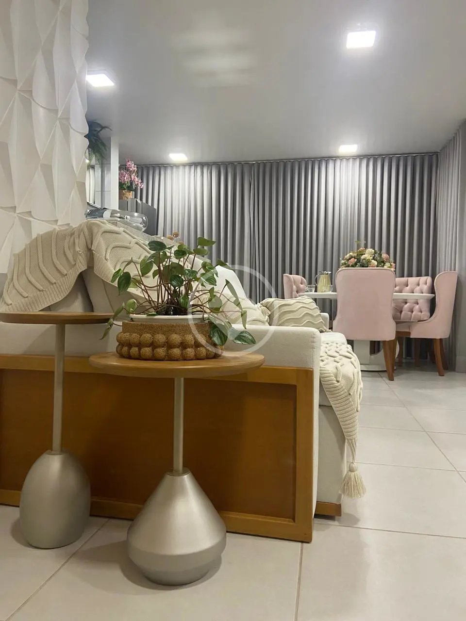 Imagem 2 - Apartamento em Setor Negrão de Lima, Goiânia - GO
