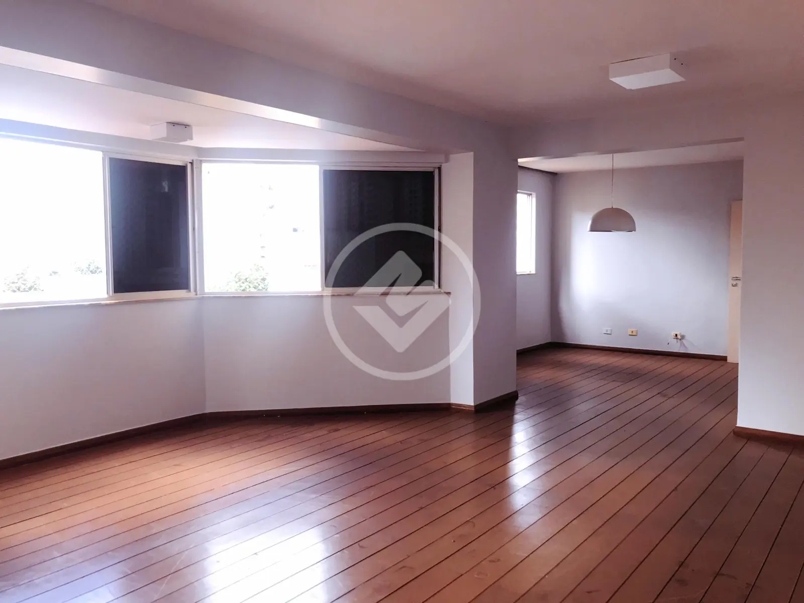 Apartamento Setor Oeste, Goiânia - GO — foto 1