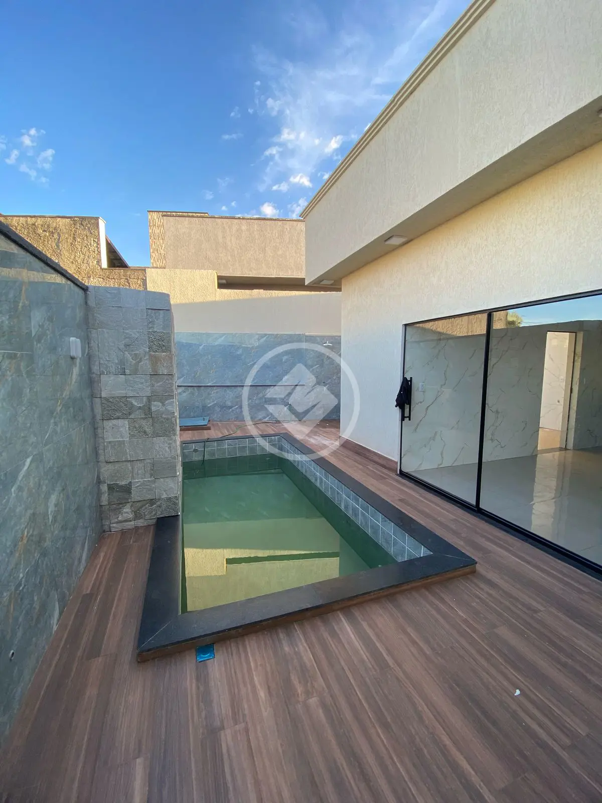 Imagem 1 - Casa Condomínio em Jardim Veneza, Senador Canedo - GO
