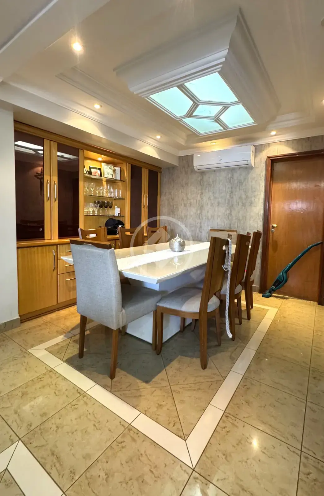 Image 2 - Apartamento em Setor Bueno, Goiânia - GO