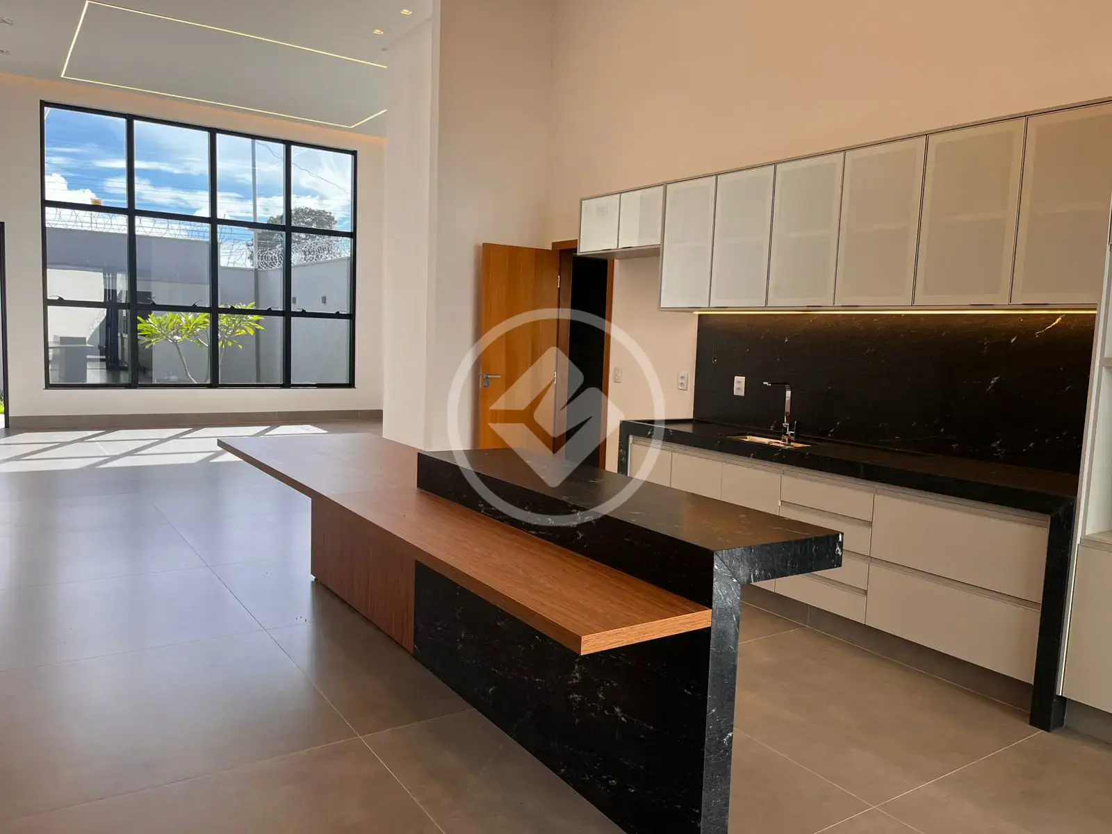Imagem 1 - Casa em Setor Garavelo Residencial Park, Aparecida de Goiânia - GO