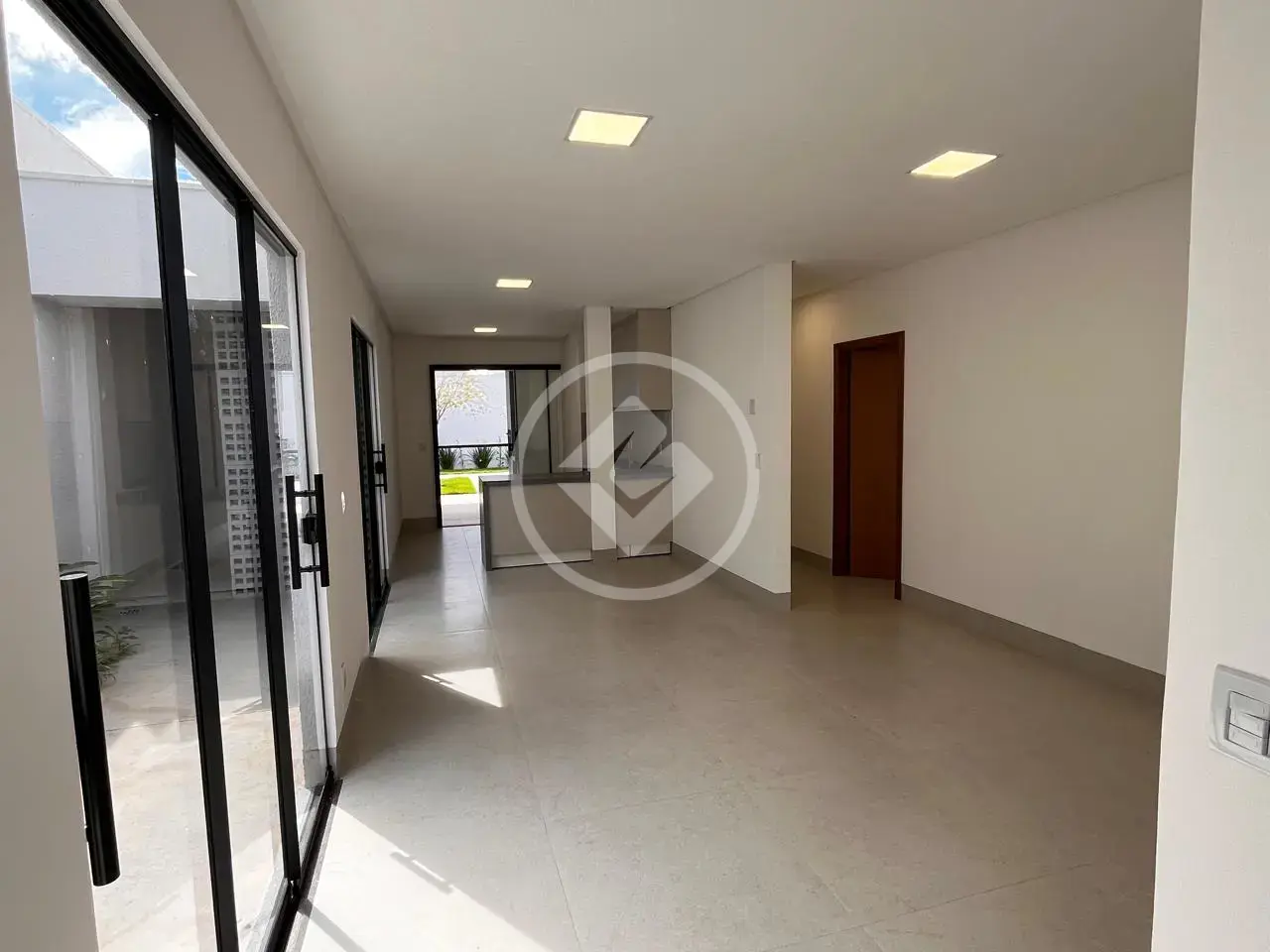 Imagem 3 - Casa em Jardim Helvecia, Aparecida de Goiânia - GO
