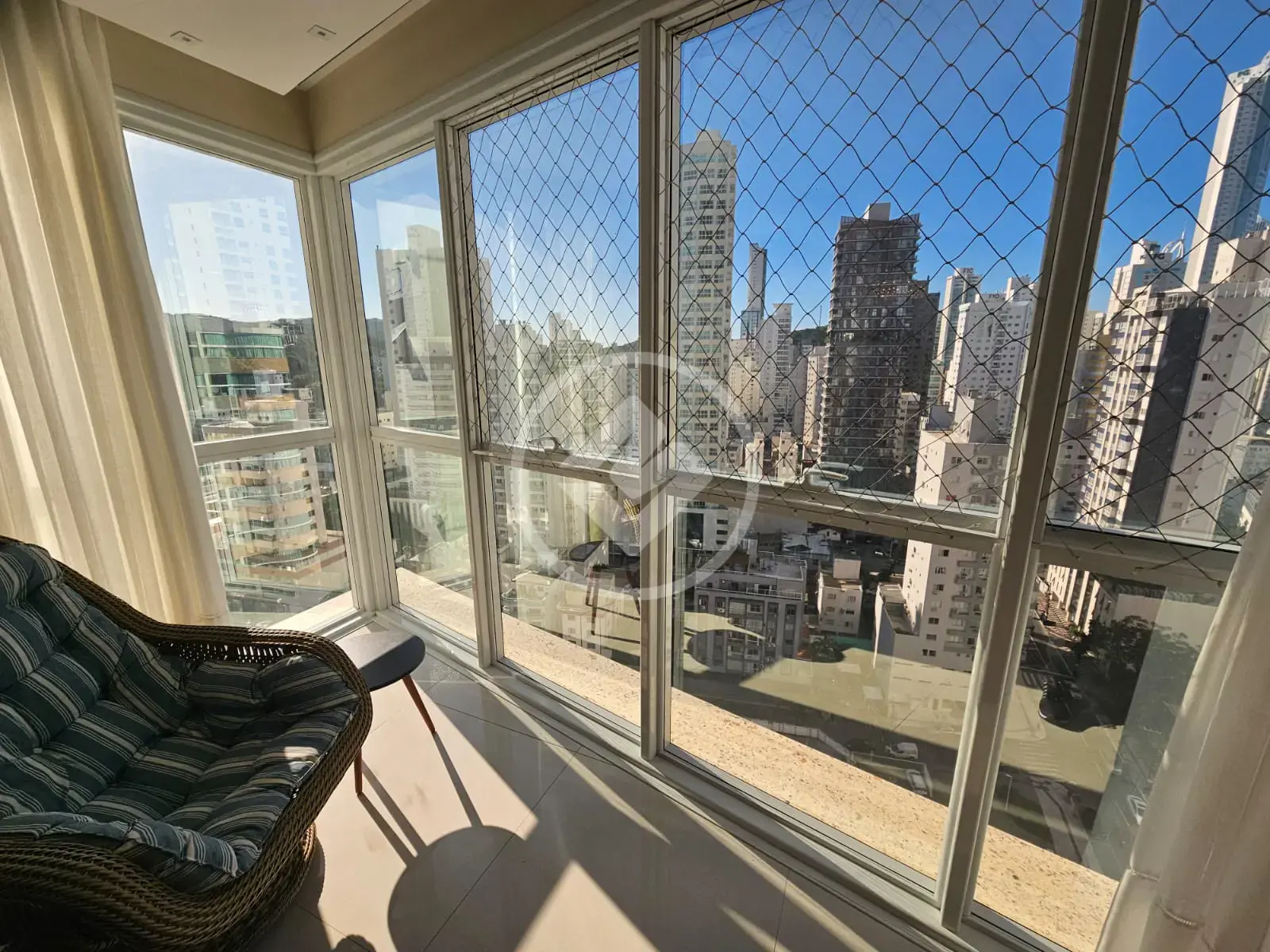 Imagem 1 - Apartamento em PIONEIROS, Balneário Camboriú - SC