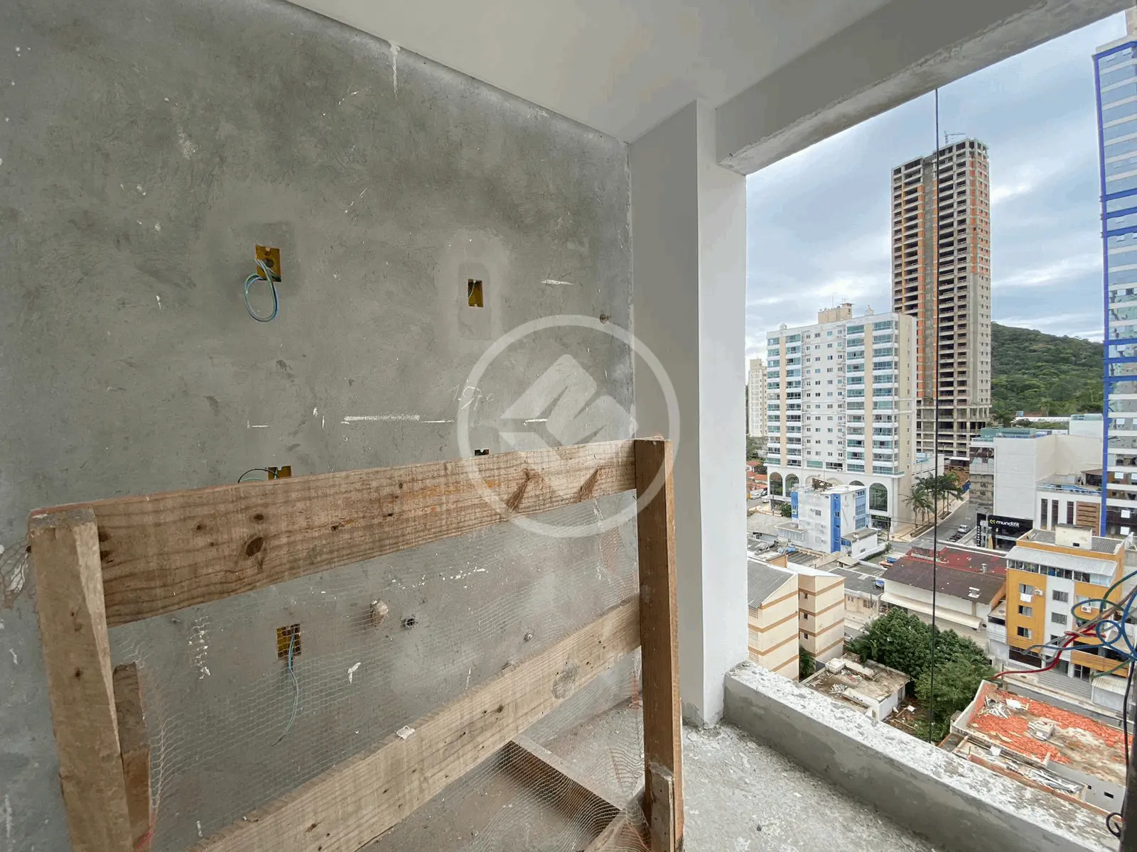Imagem 1 - Apartamento em PIONEIROS, Balneário Camboriú - SC