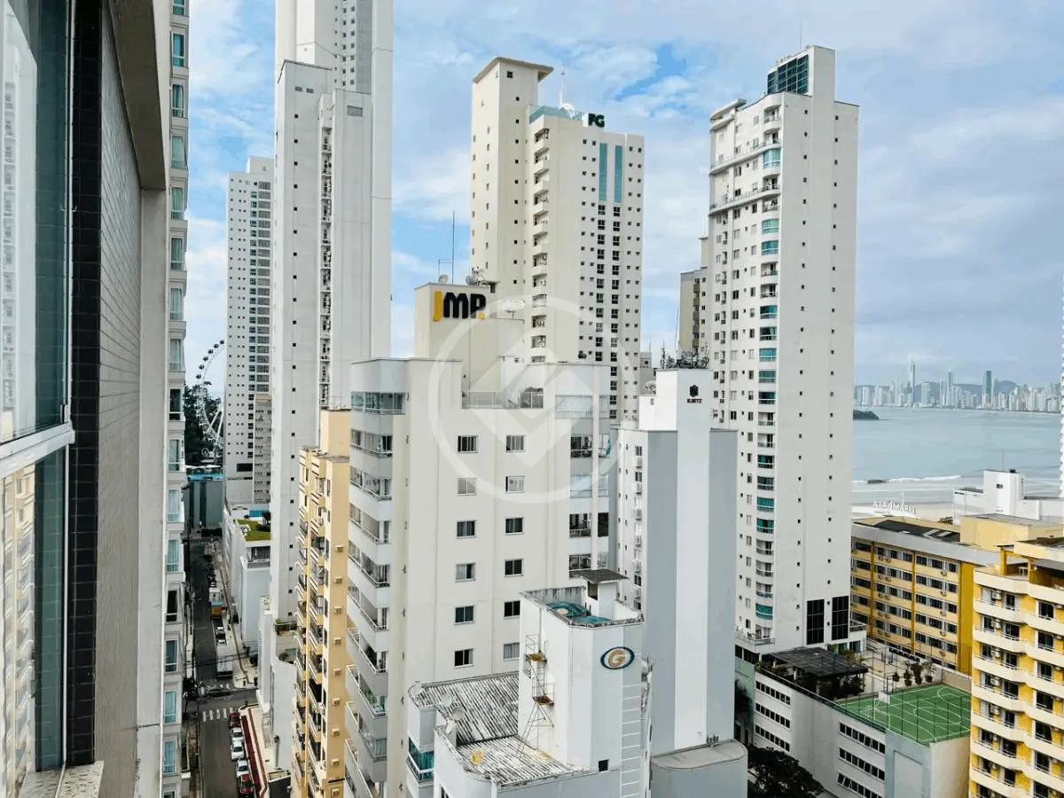 Imagem 1 - Cobertura em PIONEIROS, Balneário Camboriú - SC