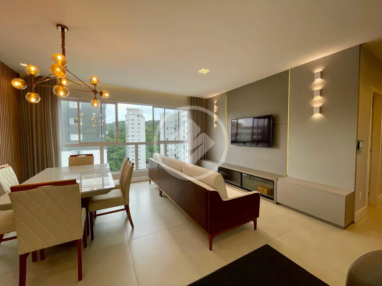 Imagem 1 - Apartamento em PIONEIROS, Balneário Camboriú - SC