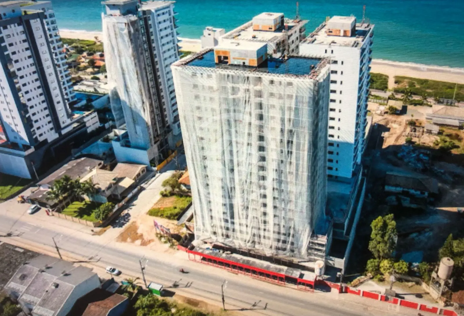 Imagem 1 - Apartamento em Itacolomi, Balneário Piçarras - SC
