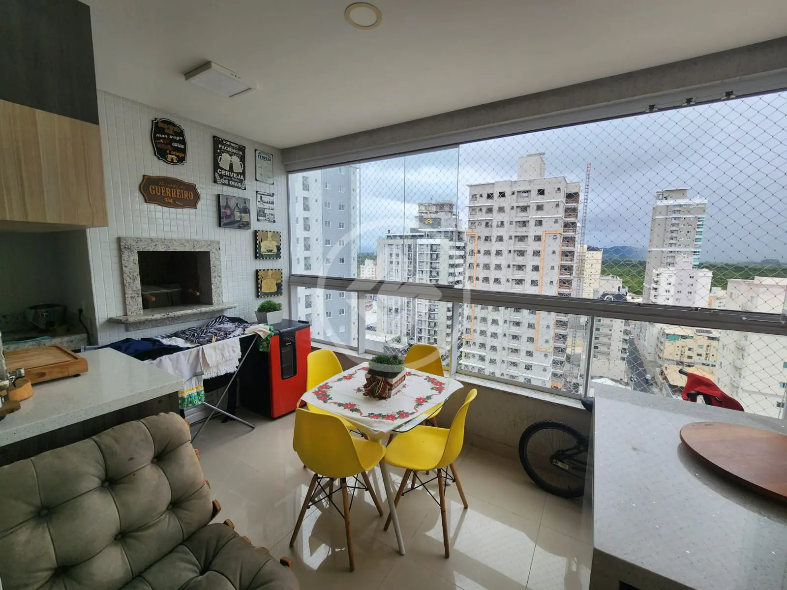 Imagem 2 - Apartamento em Meia Praia, Itapema - SC