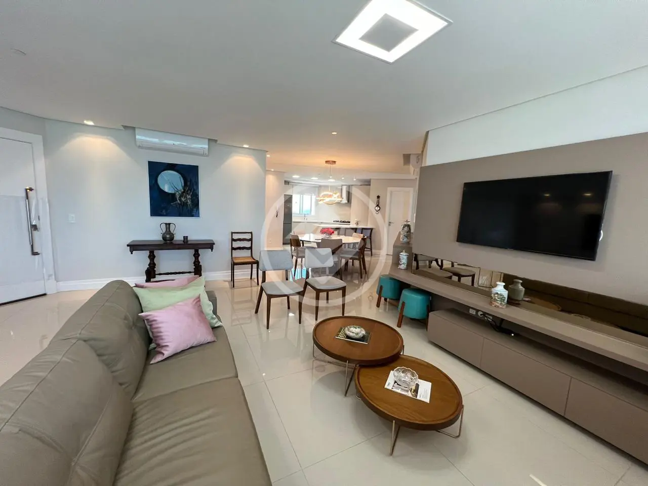 Imagem 1 - Apartamento em PIONEIROS, Balneário Camboriú - SC