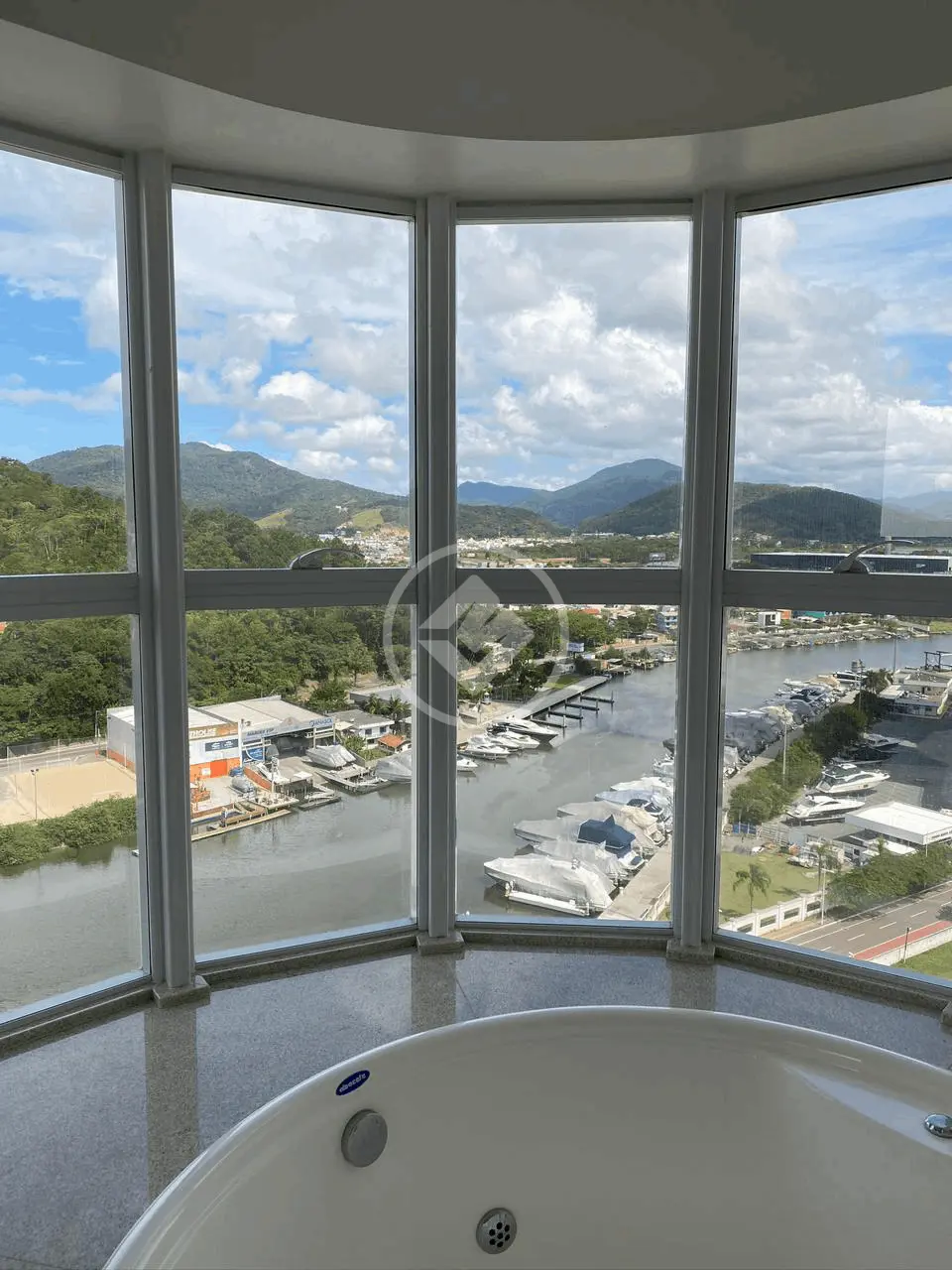 Apartamento CENTRO, Balneário Camboriú - SC — foto 1