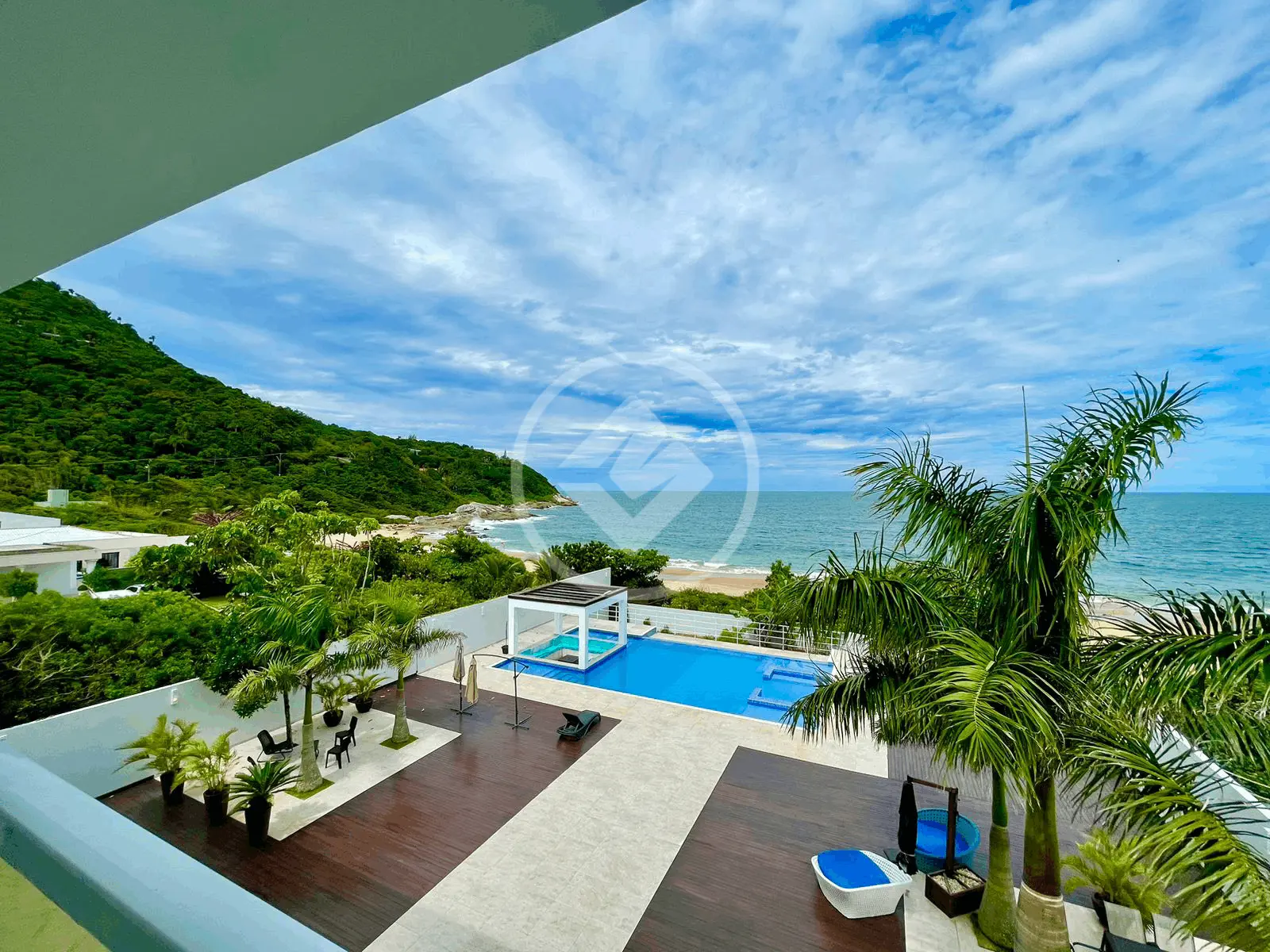 Casa Praia do Estaleirinho, Balneário Camboriú - SC — foto 1