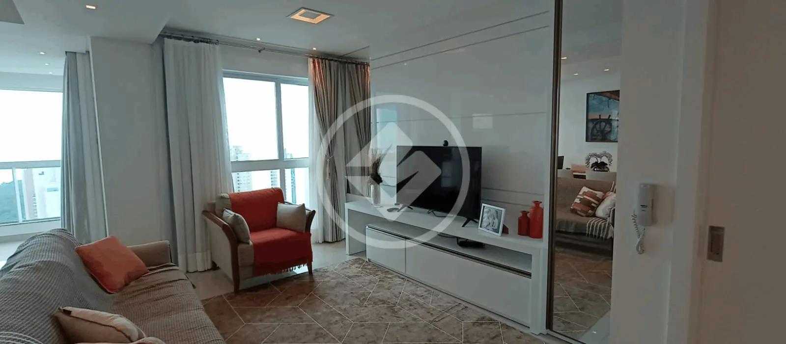 Imagem 1 - Apartamento em PIONEIROS, Balneário Camboriú - SC