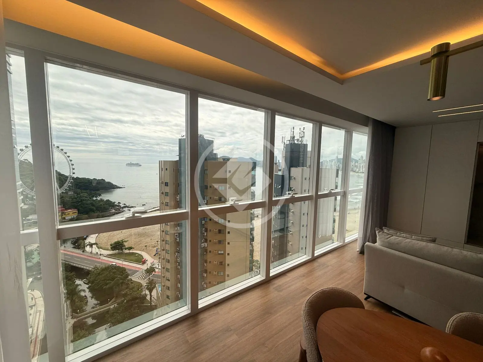 Imagem 1 - Apartamento em PIONEIROS, Balneário Camboriú - SC