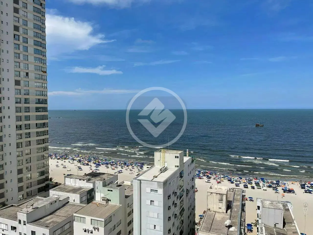 Apartamento Centro, Balneário Camboriú - SC — foto 1