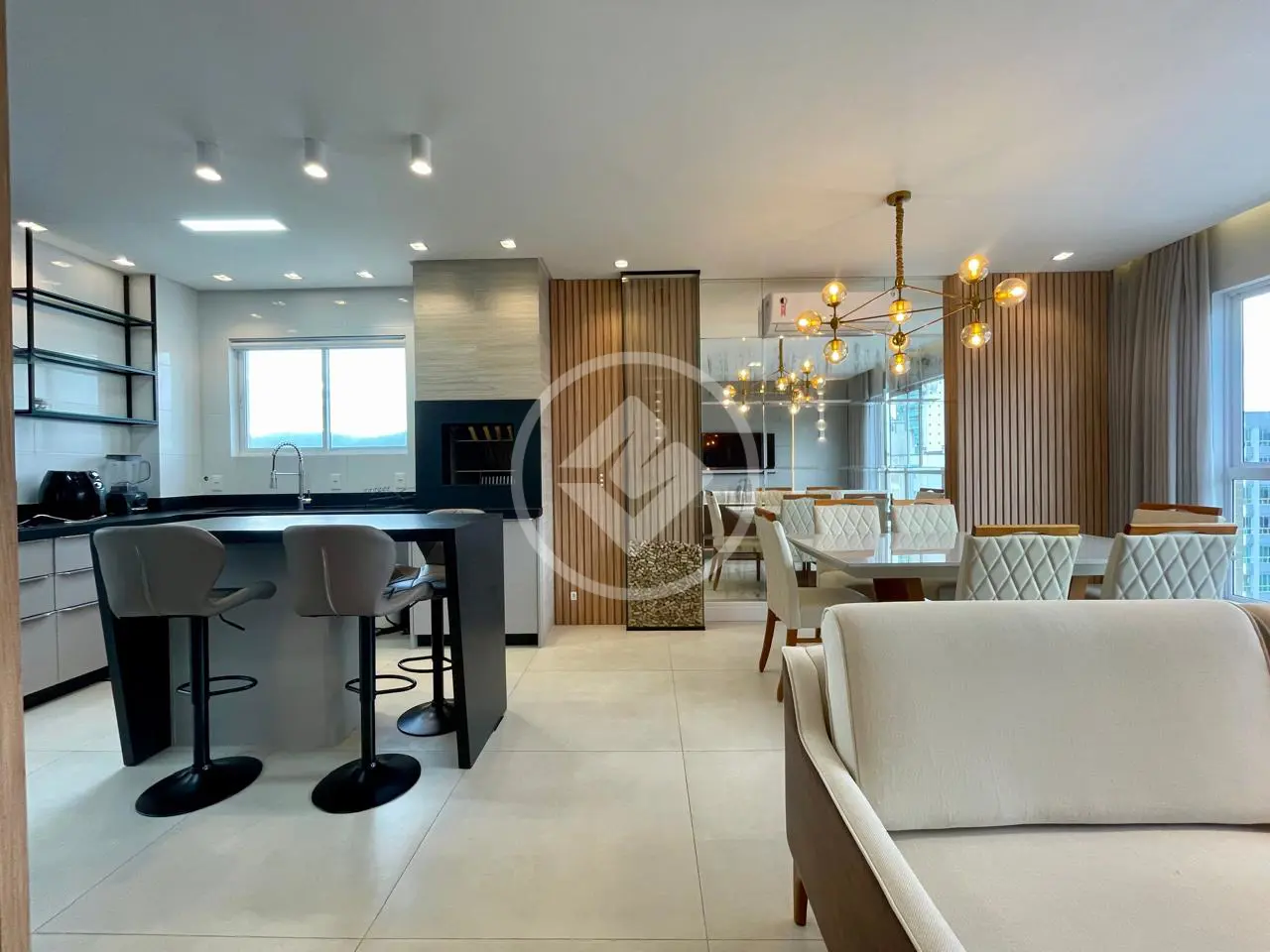 Imagem 3 - Apartamento em PIONEIROS, Balneário Camboriú - SC