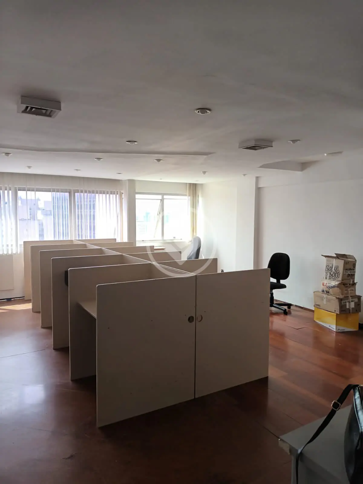 Imagem 2 - Sala Comercial em CENTRO, Curitiba - PR