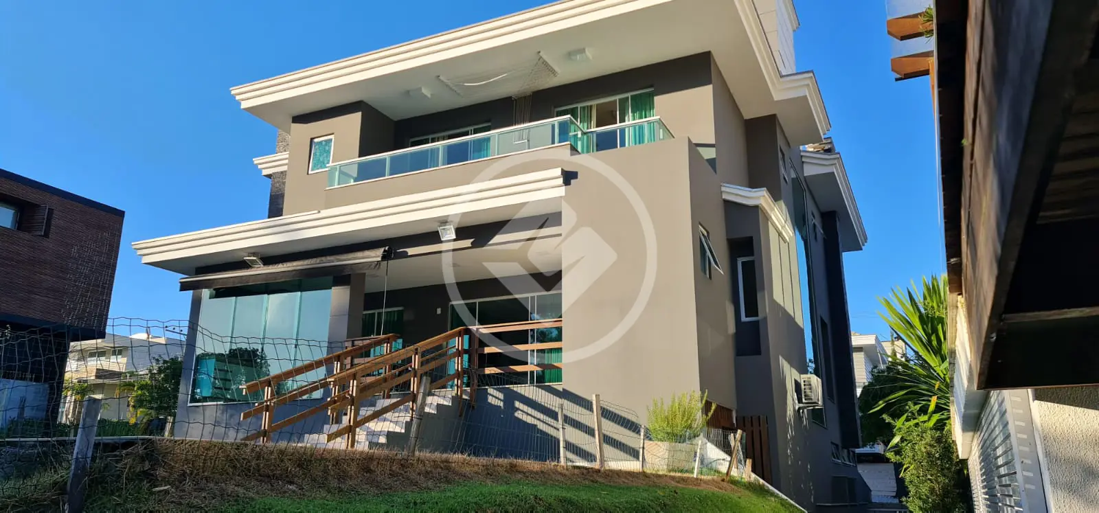 Casa Praia do Estaleiro, Balneário Camboriú - SC — foto 1