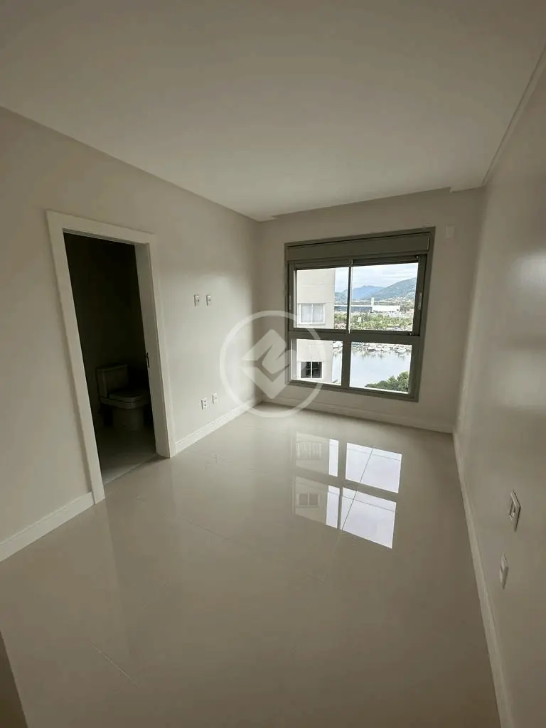 Apartamento Centro, Balneário Camboriú - SC — foto 1
