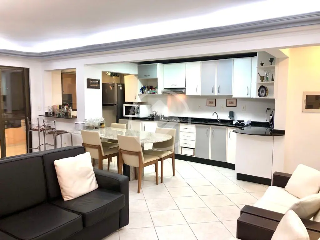 Imagem 1 - Apartamento em PIONEIROS, Balneário Camboriú - SC