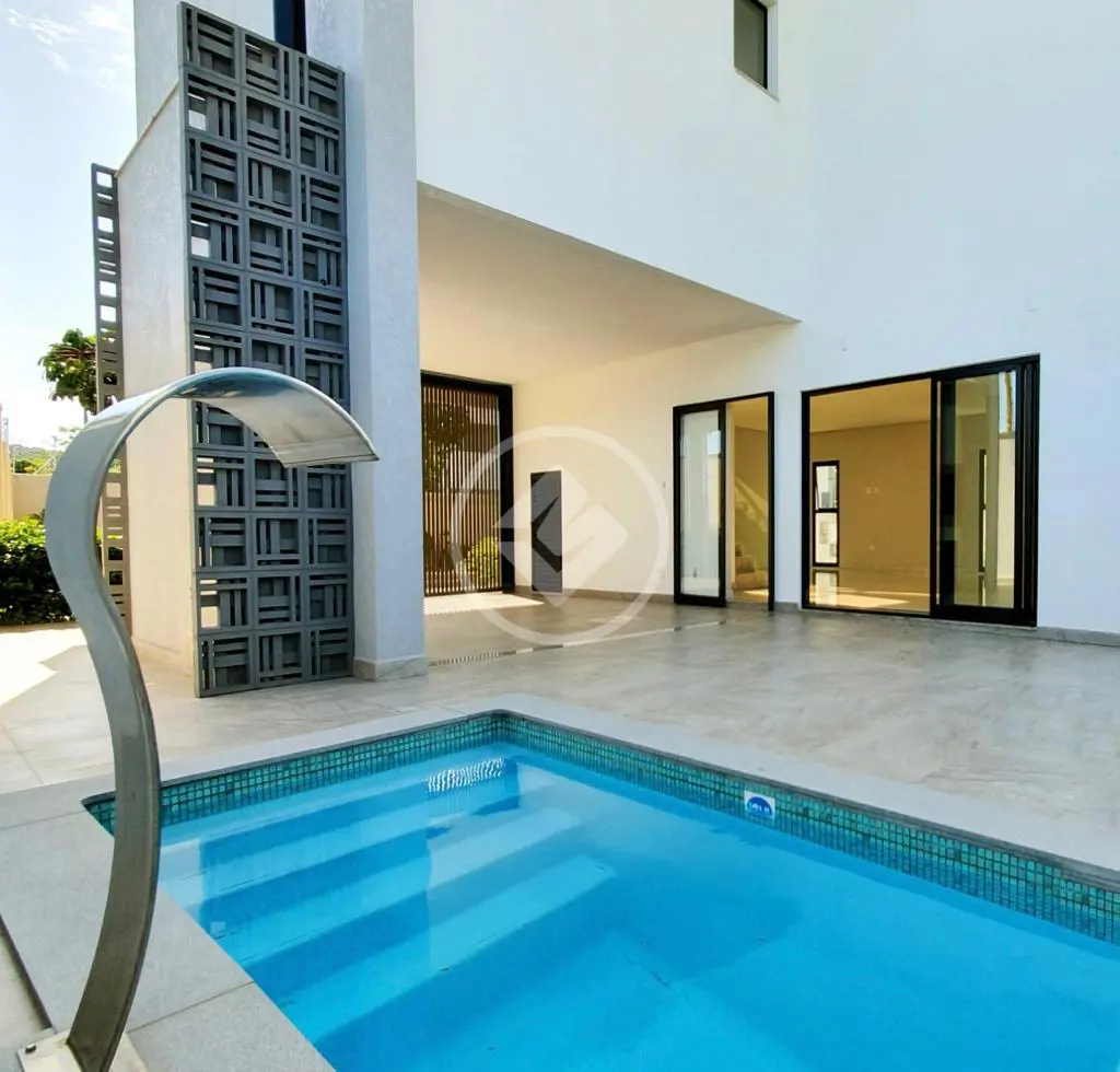 Casa Condomínio Barra, Balneário Camboriú - SC — foto 1
