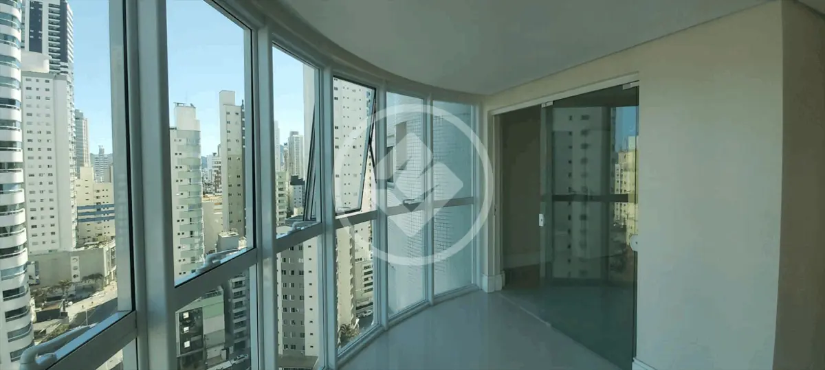 Apartamento Centro, Balneário Camboriú - SC — foto 1