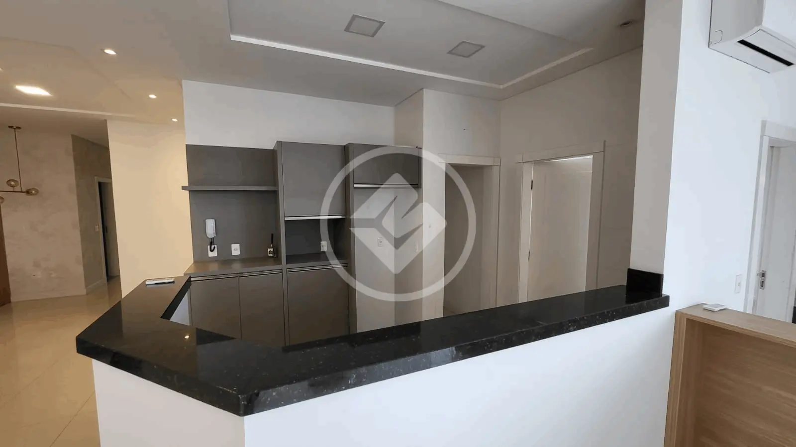 Imagem 5 - Apartamento em Meia Praia, Itapema - SC