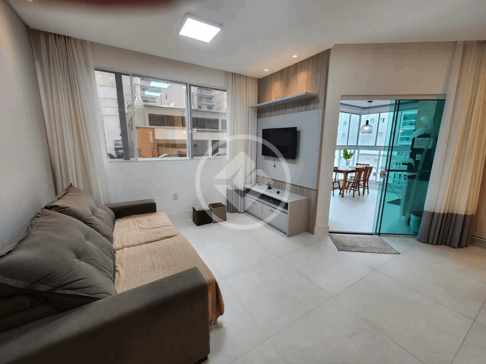 Imagem 1 - Apartamento em Meia Praia, Itapema - SC