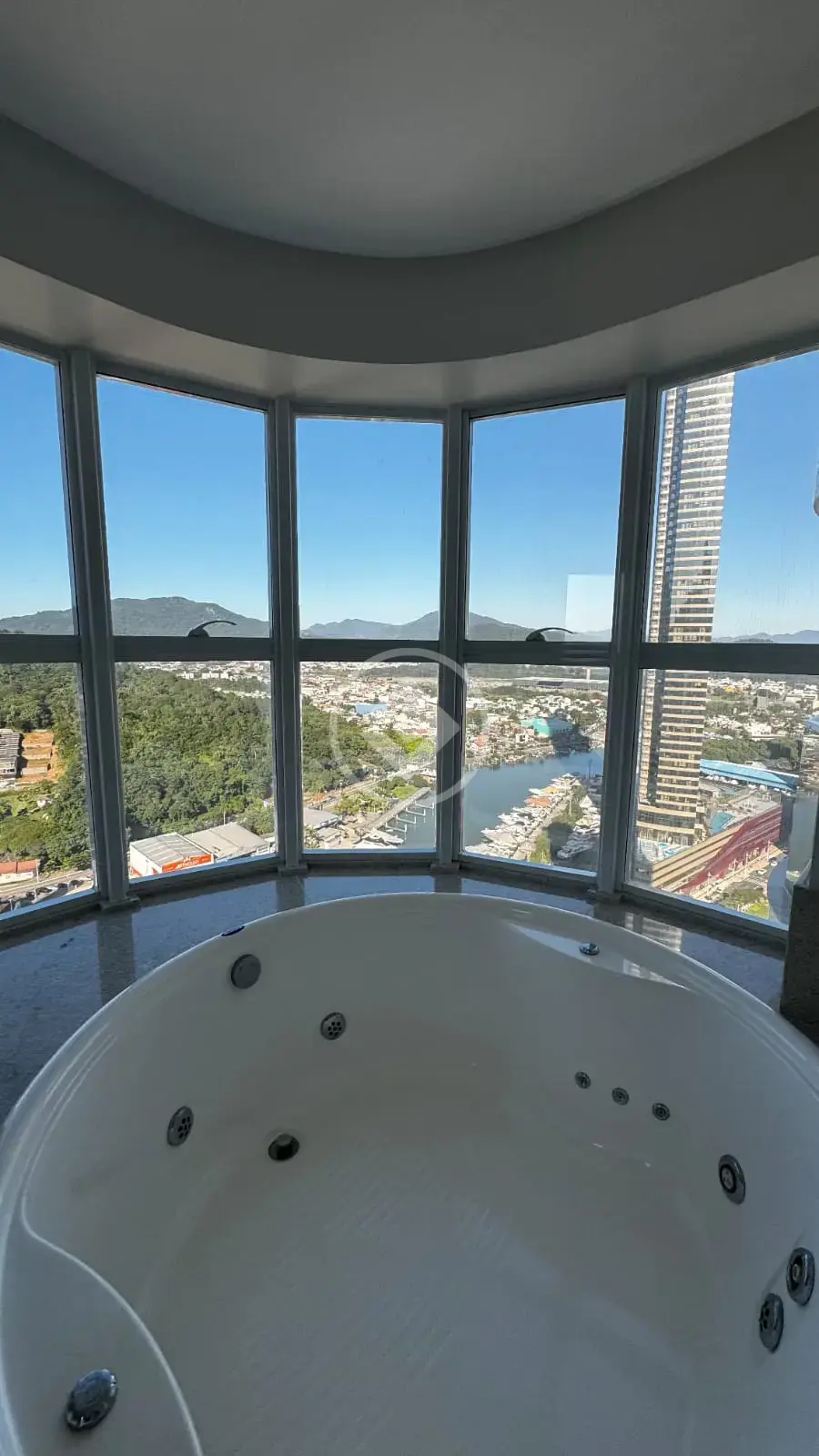 Imagem 1 - Apartamento em Centro, Balneário Camboriú - SC