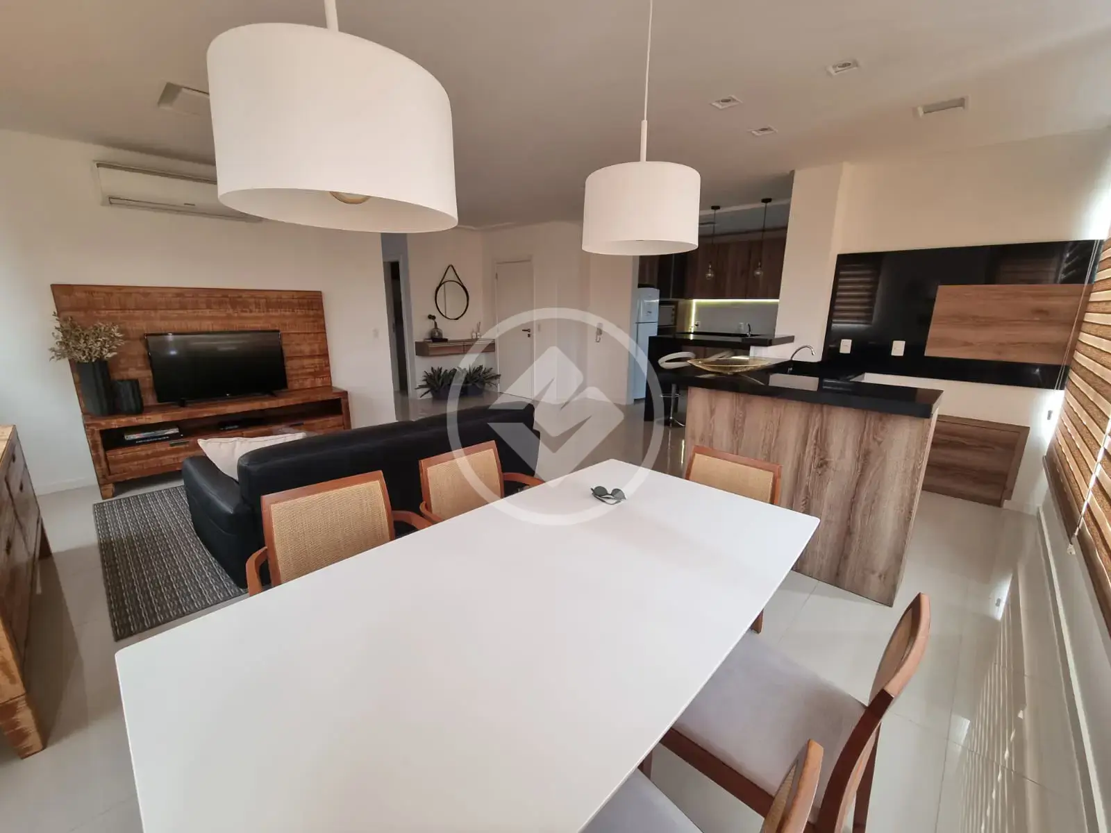 Imagem 1 - Apartamento em PIONEIROS, Balneário Camboriú - SC