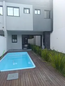 Sobrado Bairro Rio Pequeno, Camboriú - SC — foto 1