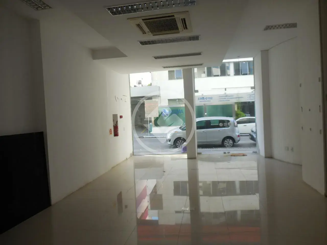 Image 2 - Sala Comercial em PIONEIROS, Balneário Camboriú - SC