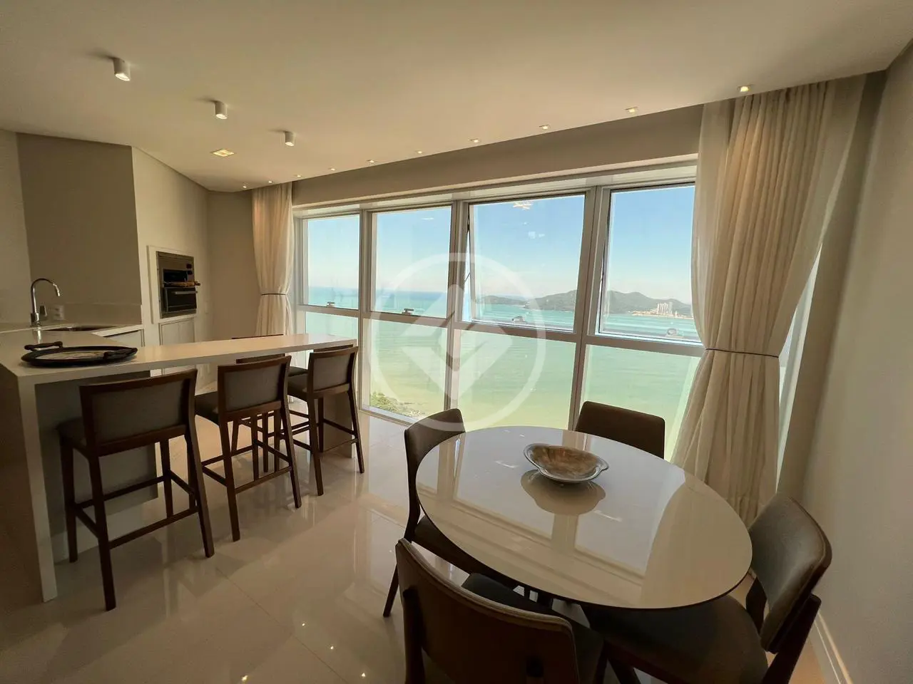 Imagem 1 - Apartamento em PIONEIROS, Balneário Camboriú - SC