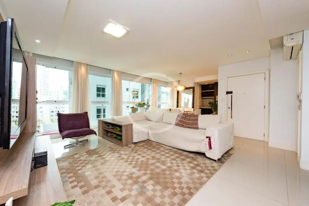 Apartamento Centro, Balneário Camboriú - SC — foto 1
