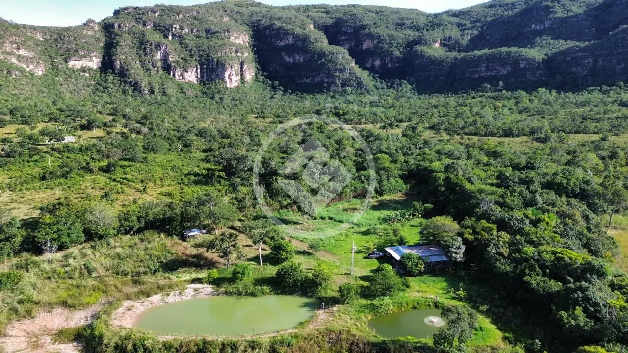 Imagem 1 - Chácara em Recanto Curnica, Barra do Garças - MT