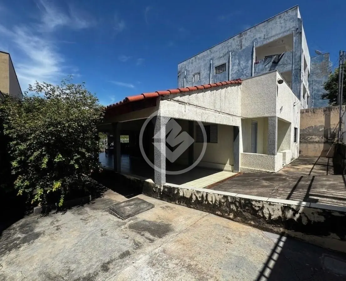 Imagem 1 - Casa em Centro, Barra do Garças - MT