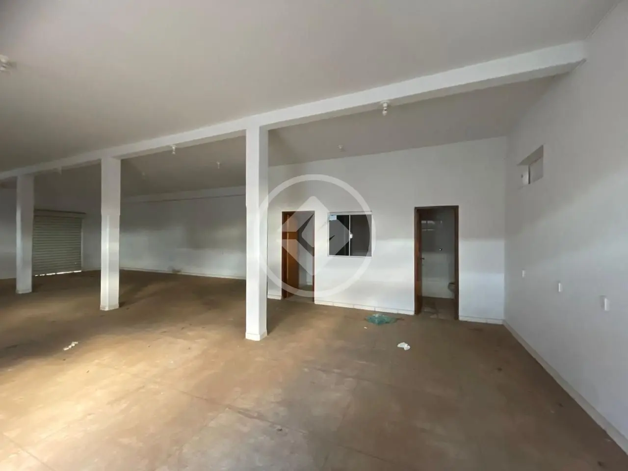 Imagem 1 - Sala Comercial em Área de Tal, Pontal do Araguaia - MT